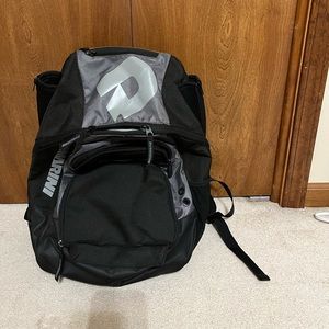 listing-status-banner